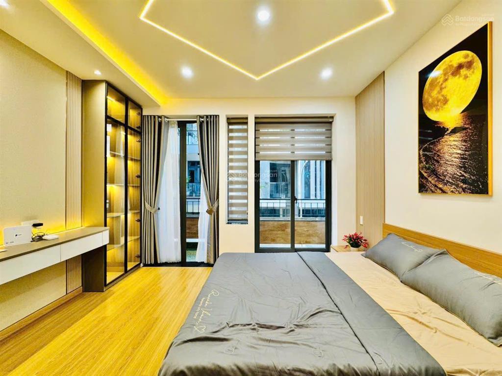 Bán gấp nhà 3 lầu ở đường số 12, bình an, quận 2. shr, hẻm 5m, tặng nội thất. thuê 35tr