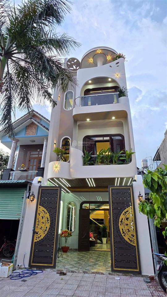Lên sóng căn nhà cao cấp 90m2 mặt tiền đẹp dương quảng hàm phường gò vấp quận gò vấp
