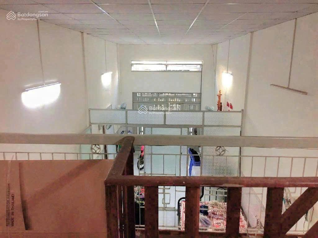 Bán gấp nhà ở đường c1 phạm hùng, bình hưng, bình chánh. ngay coopxtra tạ quang bửu