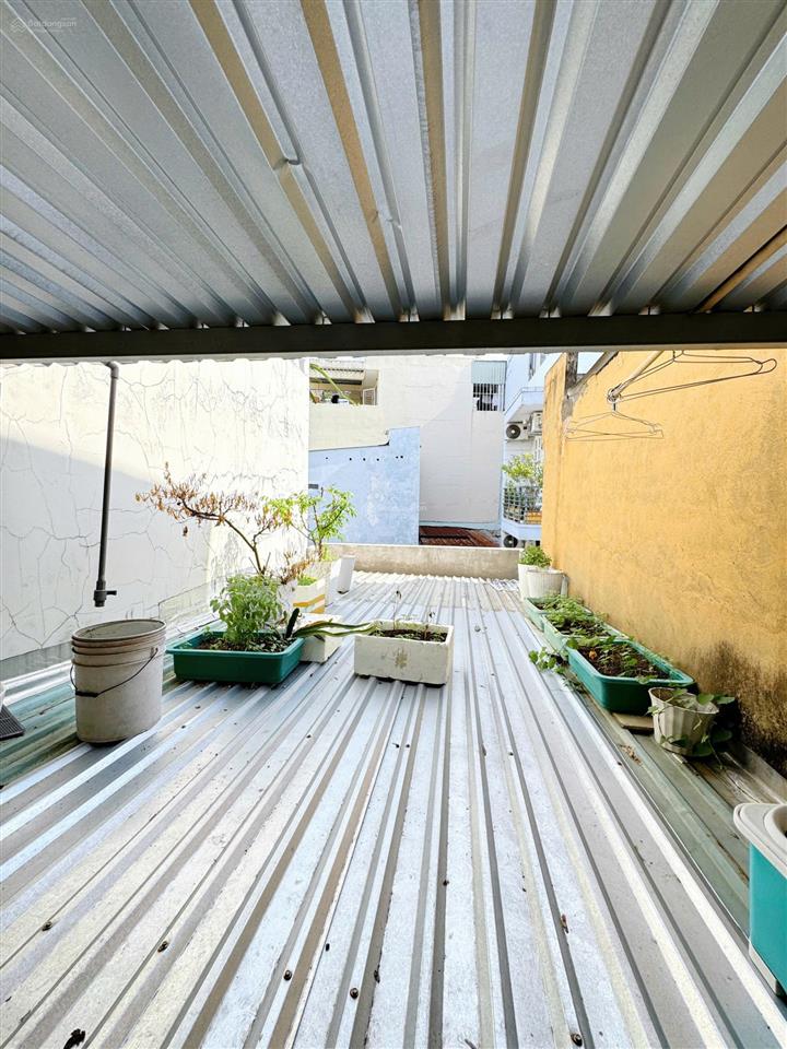 Gần ngã tư hàng xanh, bán gấp nhà chỉ 4 tỷ đinh bộ lĩnh, p15 bình thạnh. hiếm có 1 căn giá tốt