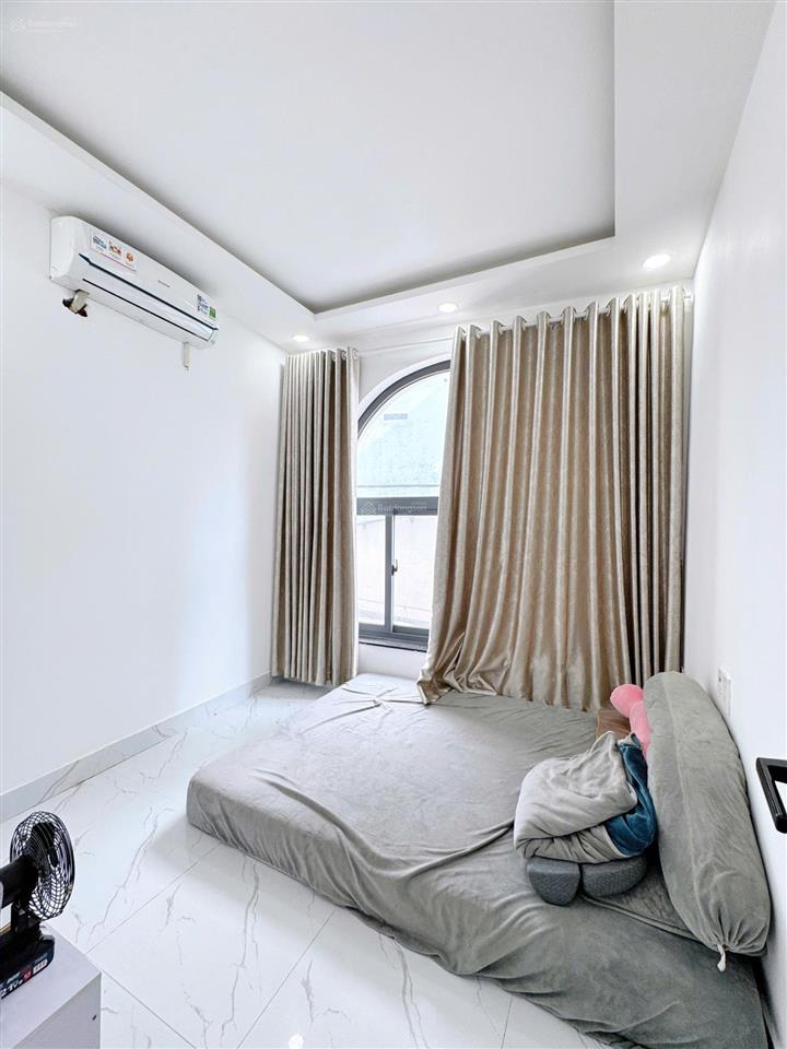 Gần ngã tư hàng xanh, bán gấp nhà chỉ 4 tỷ đinh bộ lĩnh, p15 bình thạnh. hiếm có 1 căn giá tốt