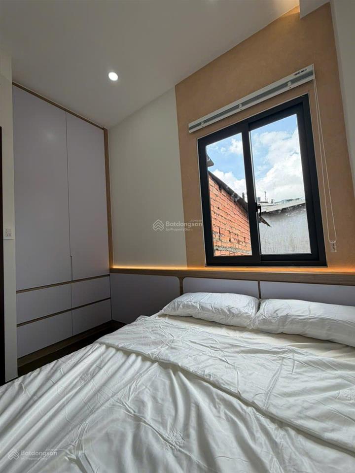 Chỉ 3 tỷ 500 nhà mới shr xô viết nghệ tĩnh p26 bình thạnh. tặng full nội thất. hiếm có 1 căn