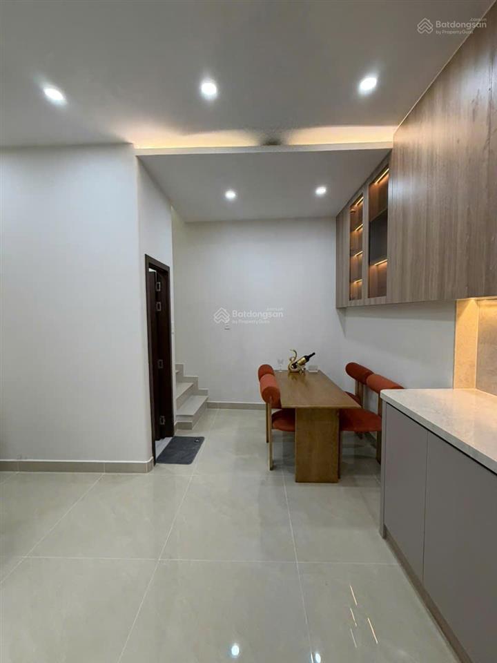 Chỉ 3 tỷ 500 nhà mới shr xô viết nghệ tĩnh p26 bình thạnh. tặng full nội thất. hiếm có 1 căn