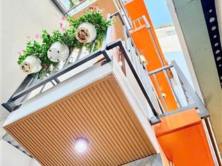 Hiếm có 1 căn nhà đẹp gần bà chiểu đường bạch đằng trung tâm bình thạnh. giá chỉ 5tỷ150
