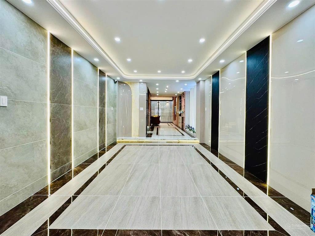 Siêu phẩm xây mới thang máy 68m2 5 lầu, gần trường nguyễn du, gò vấp. giá 12tỷ9