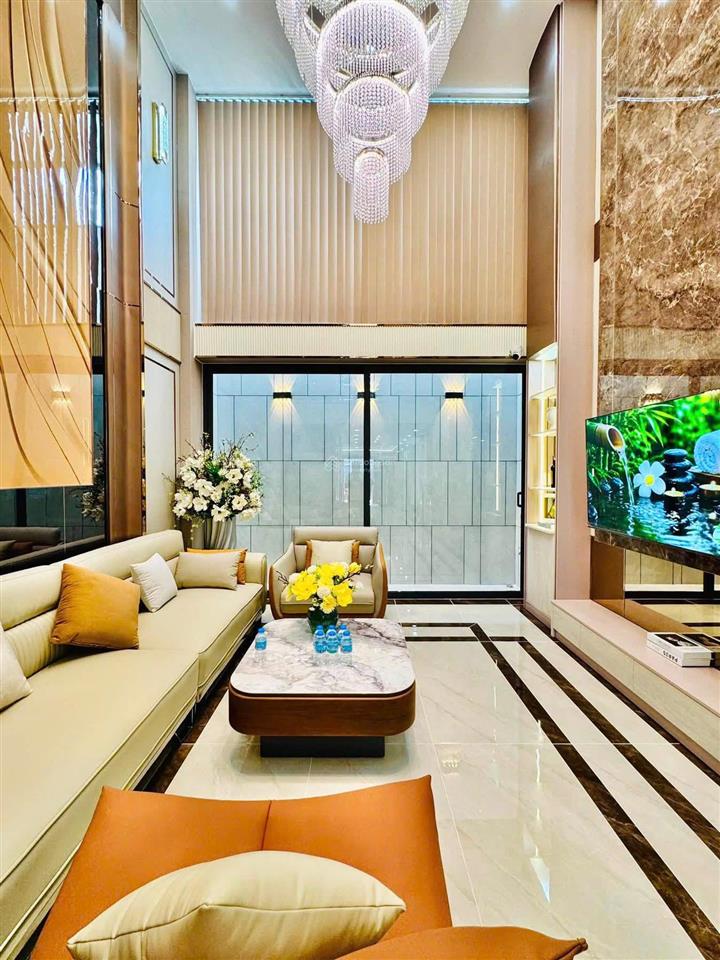 Siêu phẩm xây mới thang máy 68m2 5 lầu, gần trường nguyễn du, gò vấp. giá 12tỷ9