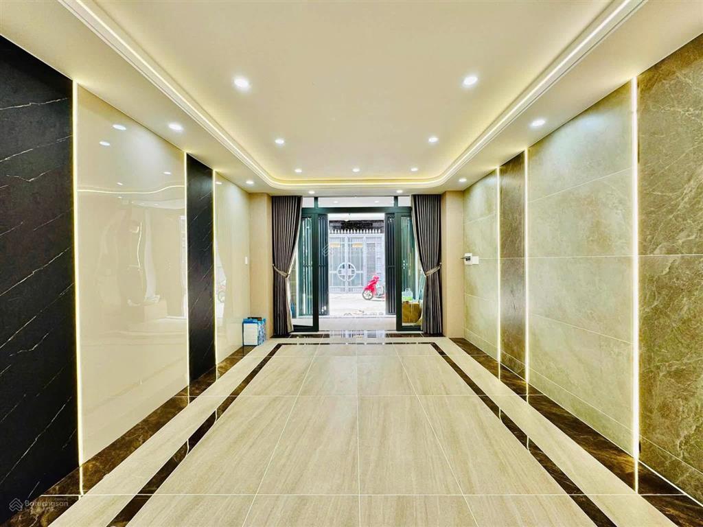 Siêu phẩm xây mới thang máy 68m2 5 lầu, gần trường nguyễn du, gò vấp. giá 12tỷ9