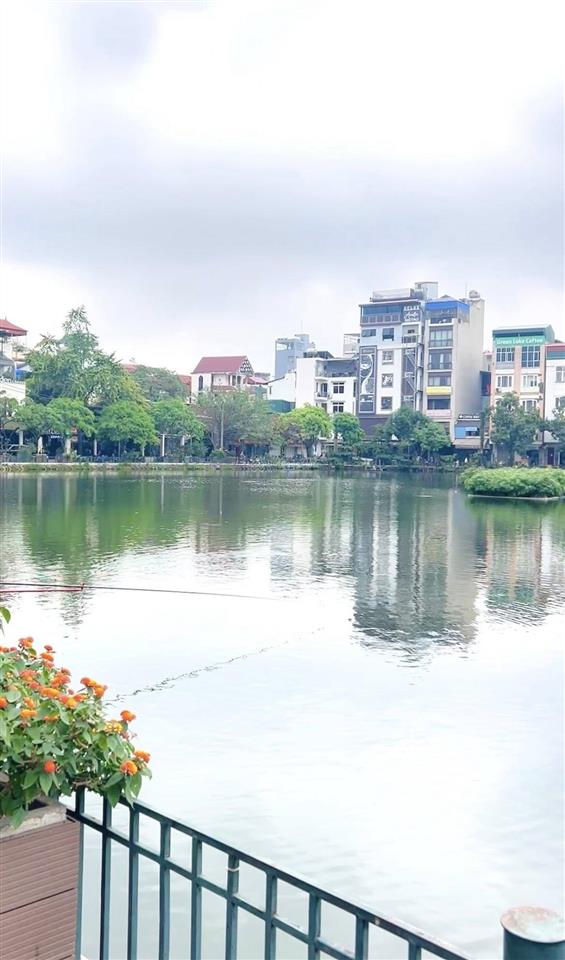 Gia đình cần bán đất tại ngõ 158 ngọc hà bà đình hà nội 140m2 giá 170tr/m2  0977 146 ***