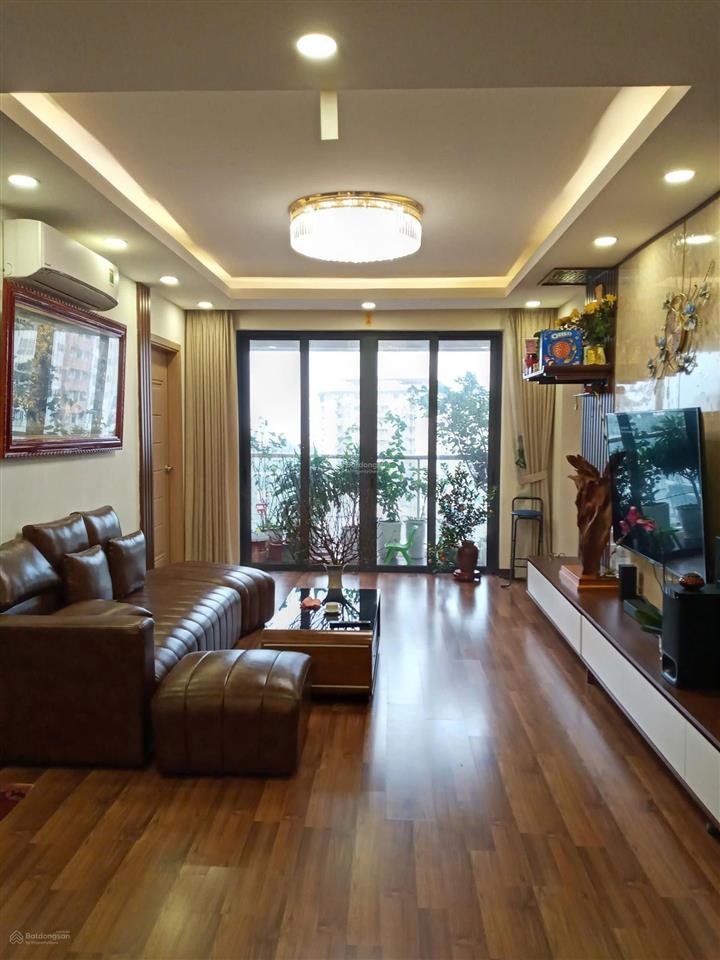 Cần bán căn góc sun square 3n2wc full nội thất  0977 146 ***