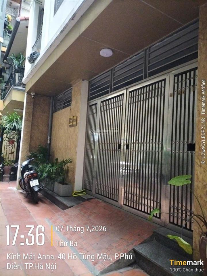 Bán nhà dòng tiền 200tr mỗi tháng đối diện đh thương mại mt 7m sâu 18m oto đỗ cửa  0977 146 ***