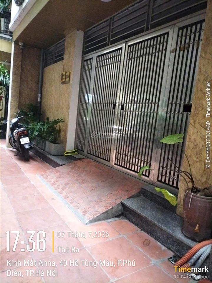 Bán nhà dòng tiền 200tr mỗi tháng đối diện đh thương mại mt 7m sâu 18m oto đỗ cửa  0977 146 ***