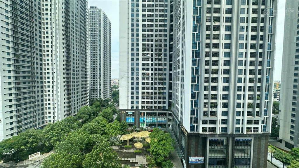 Chính chủ cho thuê sàn 150m2 thông sàn vận hành ngay  0977 146 ***