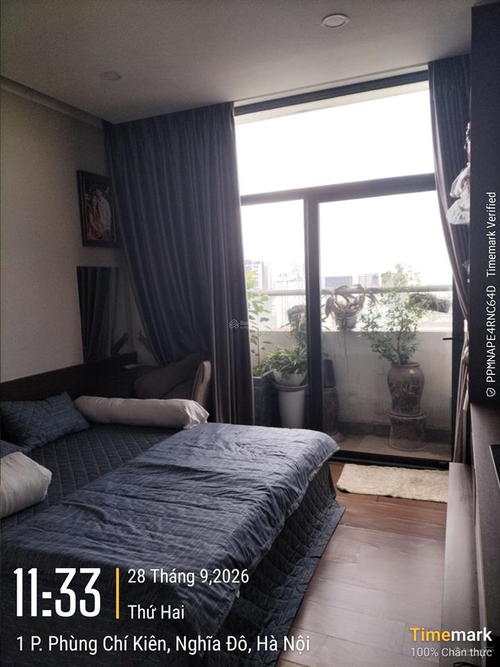 Cần bán căn góc 88,8m2 thiết kế 3n 2wc full nội thất.  0977 146 ***