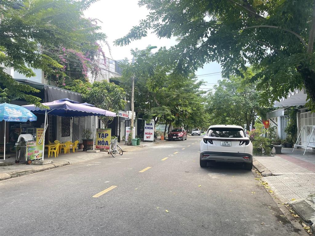 Nhà 2 tầng đường đậu quang lĩnh chỉ nhỉnh giá đất