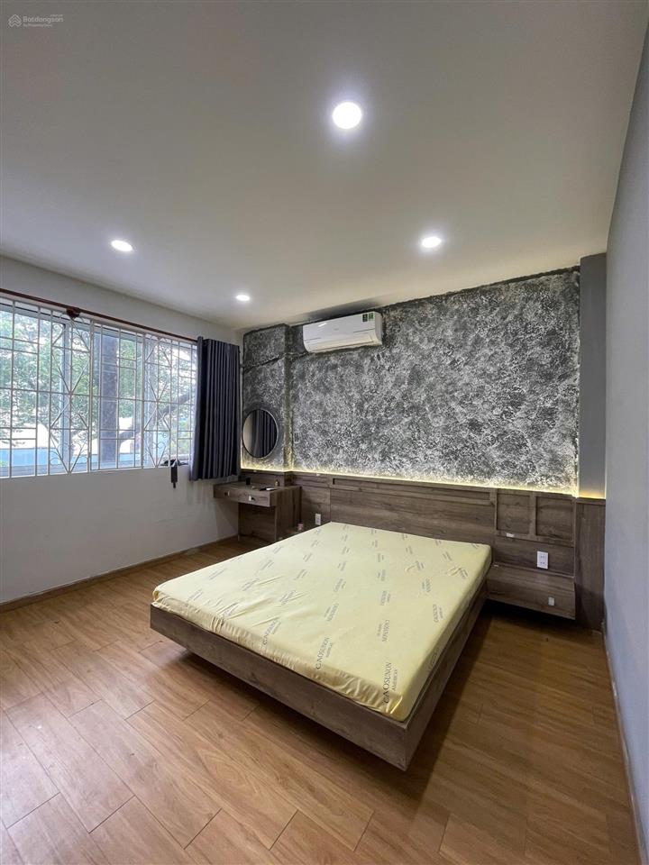 Căn studio 2pn cực kỳ đẹp đường lê hồng phong
