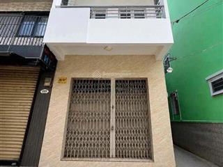 Cho thuê nhà 1 trệt 1 lầu hẻm 285 cmt8, quận 10