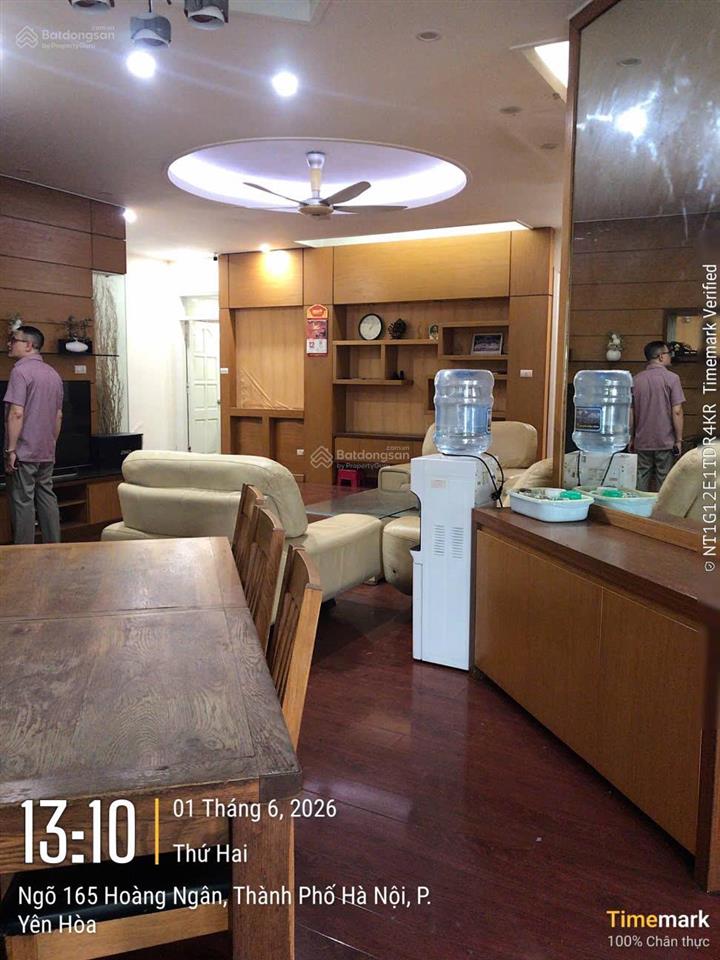Cho thuê căn hộ 34t khu trung hòa nhân chính 3 phòng ngủ đủ đồ 146m chỉ 18 triệu/th  0912 883 ***