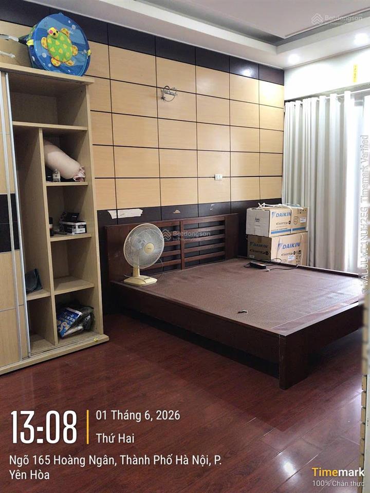 Cho thuê căn hộ 34t khu trung hòa nhân chính 3 phòng ngủ đủ đồ 146m chỉ 18 triệu/th  0912 883 ***