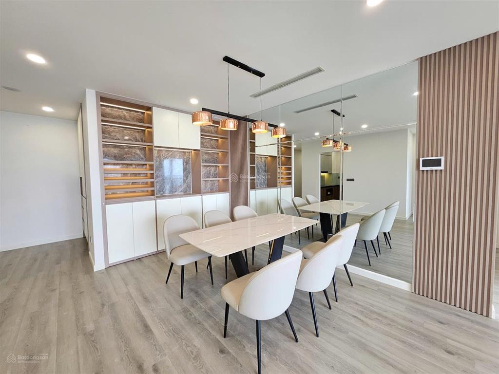 Cho thuê căn hộ 3 ngủ full đồ đẹp tại brg diamond residences 25 lê văn lương chỉ 27 tr/tháng