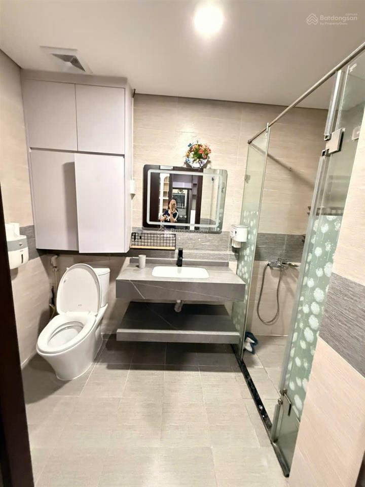 Cho thuê căn hộ đẹp tại 90 nguyễn tuân, 2 pn, full đồ, chỉ 14 tr/tháng. 0912 883 ***