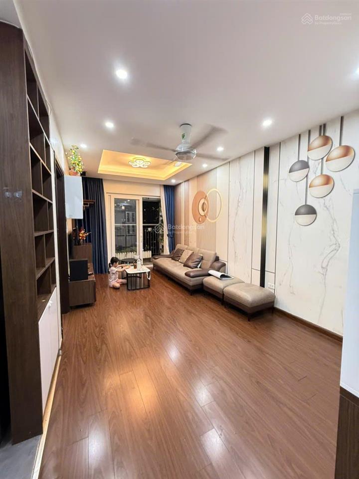 Cho thuê căn hộ đẹp tại 90 nguyễn tuân, 2 pn, full đồ, chỉ 14 tr/tháng. 0912 883 ***