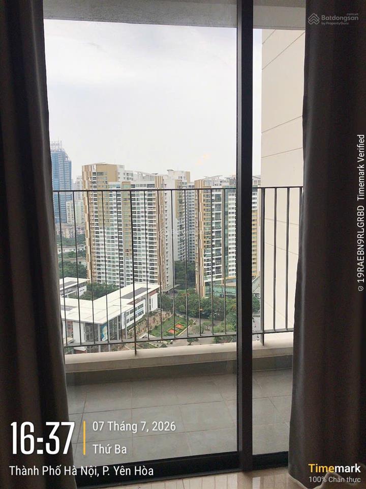 Cho thuê gấp căn hộ 2 ngủ full đồ tại vinhomes dcapital trần duy hưng nhà đẹp giá chỉ 23tr/tháng