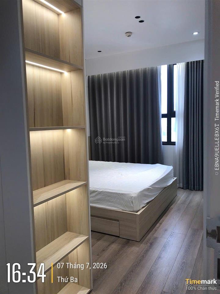Cho thuê gấp căn hộ 2 ngủ full đồ tại vinhomes dcapital trần duy hưng nhà đẹp giá chỉ 23tr/tháng
