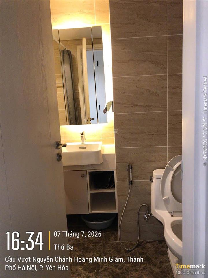 Cho thuê gấp căn hộ 2 ngủ full đồ tại vinhomes dcapital trần duy hưng nhà đẹp giá chỉ 23tr/tháng