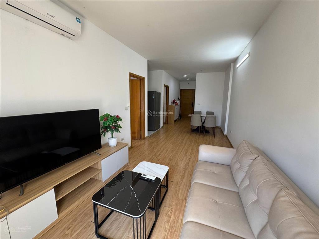 Cho thuê gấp căn hộ 2 ngủ full đồ giá rẻ tại golden west  lê văn thiêm giá chỉ 14,5 triệu/tháng