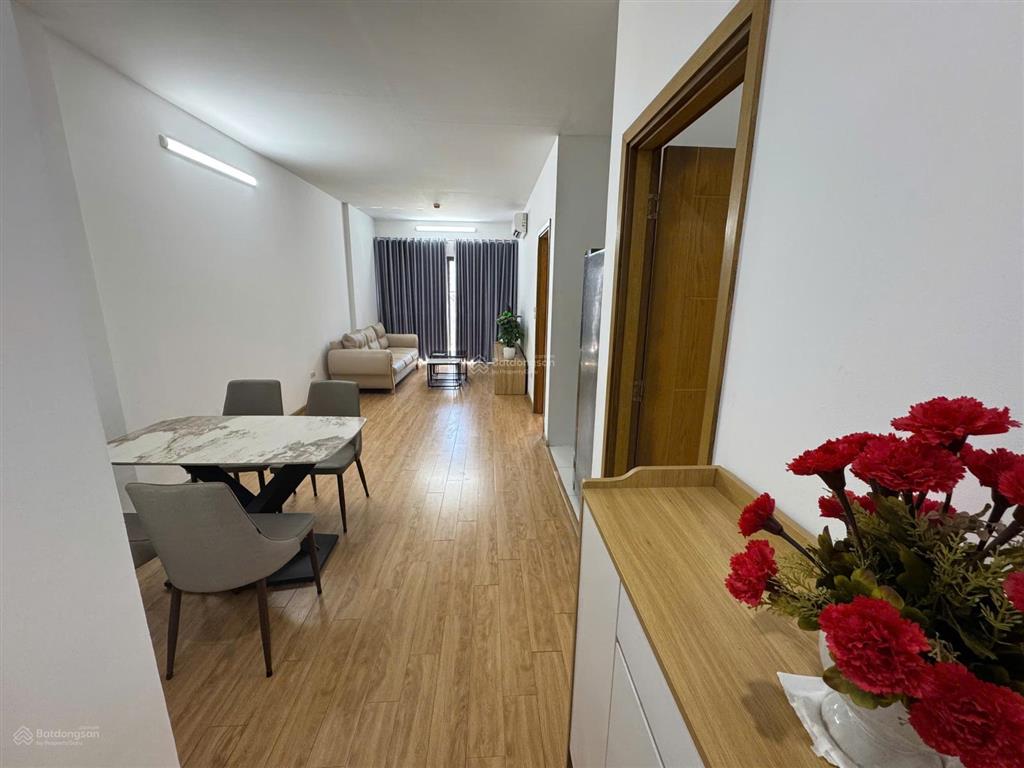 Cho thuê gấp căn hộ 2 ngủ full đồ giá rẻ tại golden west  lê văn thiêm giá chỉ 14,5 triệu/tháng