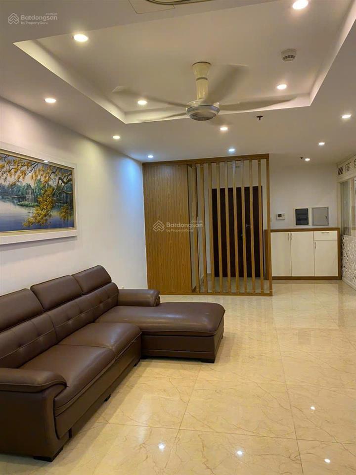 Bán gấp căn hộ 3 phòng ngủ full đồ 122m tại diamond flower 48 lê văn lương giá chỉ 12 tỷ