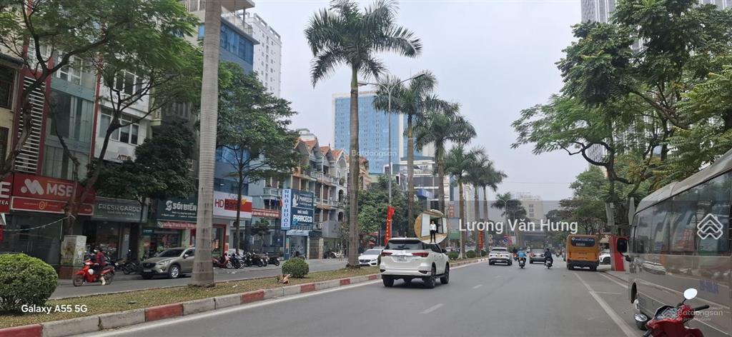Bán mặt phố nguyễn khuyến, văn quán, dt 85m2, mt 5m dòng tiền 700 triệu/năm kinh doanh nhỉnh 40tỷ