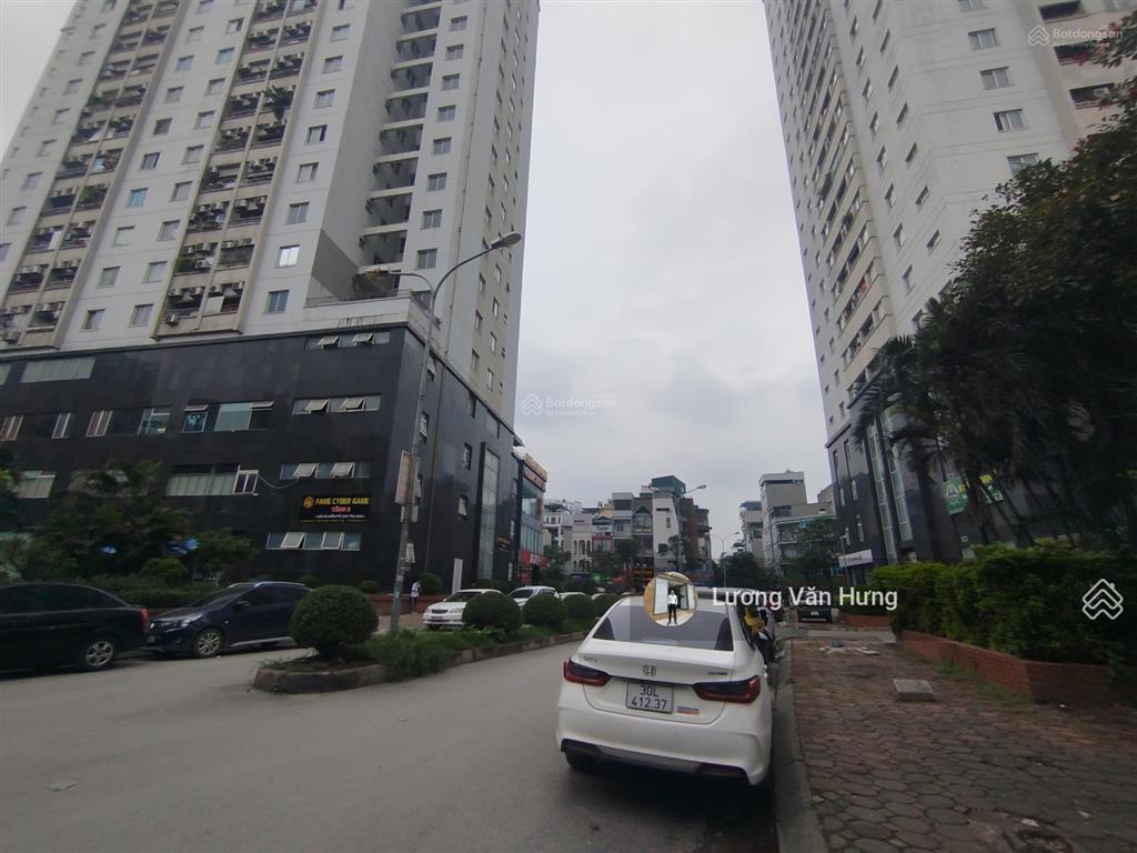 Bán gấp lô đất đấu giá ngô thì nhậm,hà đông dt 48m2 đường phân lô vỉa hè kinh doanh giá 16 tỷ