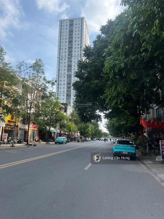 Bán toà văn phòng kđt văn khê, hà đông dt 139m2 6 tầng phân lô cho thuê 60 triệu/tháng giá 39 tỷ