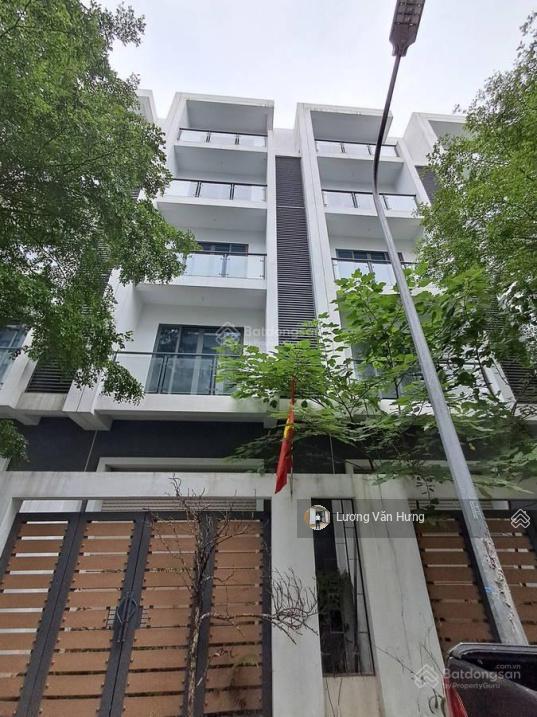 Bán gấp liền kề vinaconex 21 ở phố quang trung, dt 70m 4 tầng phân lô vỉa hè ôtô tránh giá 16 tỷ