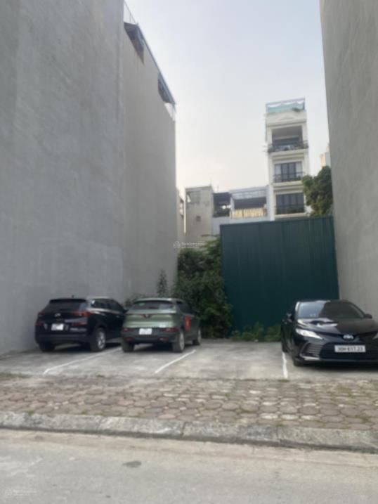 Bán mảnh đất khu himlam vạn phúc,dt 94 m2 mt 9.4m, phân lô vỉa hè, ô tô tránh, kinh doanh giá 32 tỷ