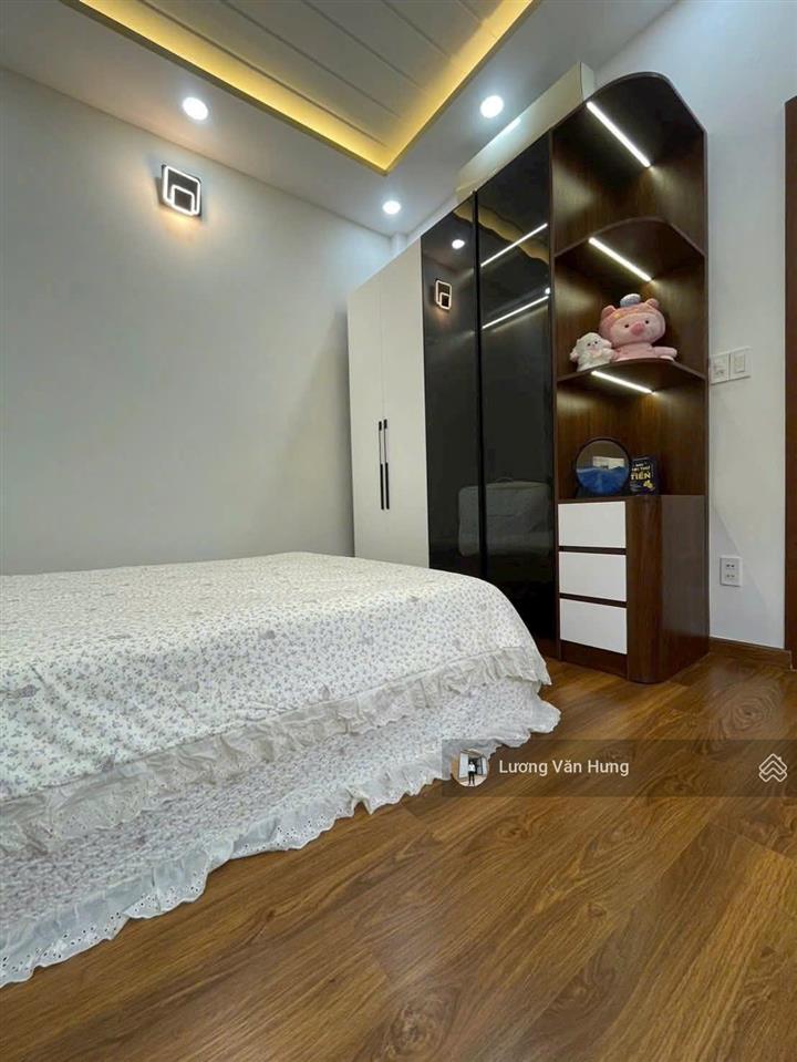 Chủ hạ chào 2 tỷ bán nhà phân lô ngô thì nhậm,gần chợ bông đỏ, dt 45m 5 tầng ôtô đỗ cửa nhỉnh 12 tỷ