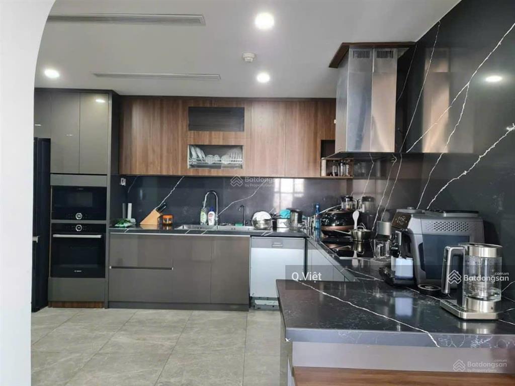 Căn góc chung cư pandora triều khúc 145m2 tầng trung 3pn 3wc full nội thất view đẹp giá nhỉnh 11 tỷ