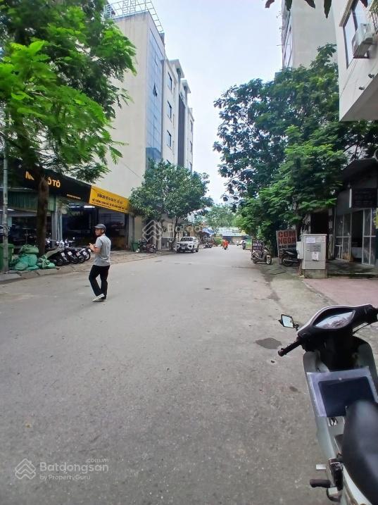 Bán gấp đất đấu giá vạn phúc, gần chợ cây cảnh dt 165m2 mt10m phù hợp đầu tư xây 9 tầng nhỉnh 36 tỷ
