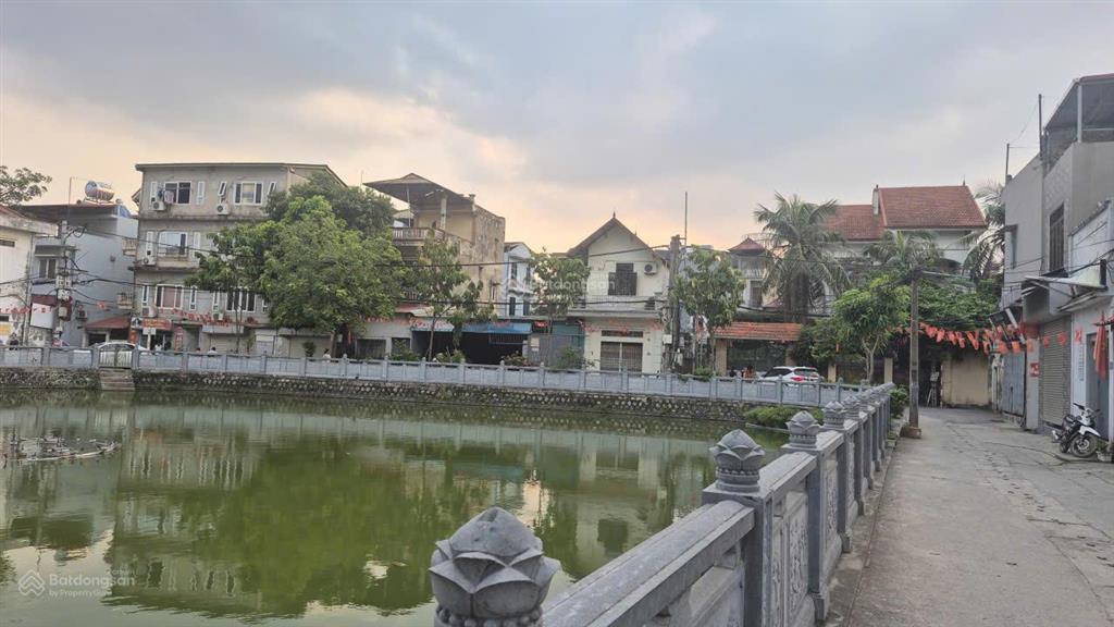 Hot! mảnh đất thụy phương, bắc từ liêm giá đầu tư 50m2 rộng 5m sát hồ, ở sướng, k/d dòng tiền