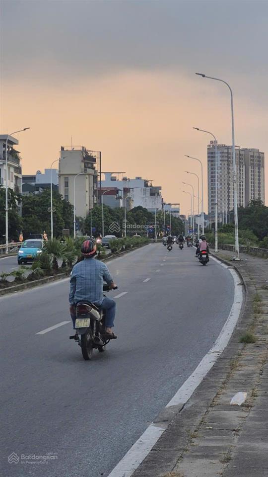 Hot! mảnh đất thụy phương, bắc từ liêm giá đầu tư 50m2 rộng 5m sát hồ, ở sướng, k/d dòng tiền