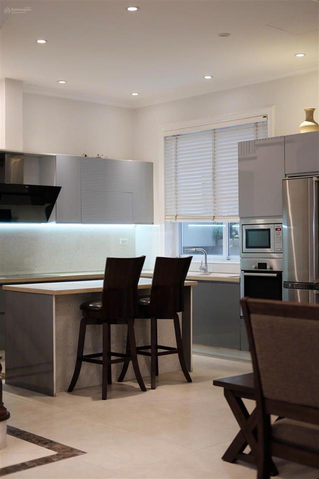 Cho thuê bt vinhomes riverside, , 150m2, nhà mới sạch đẹp, vào ở ngay