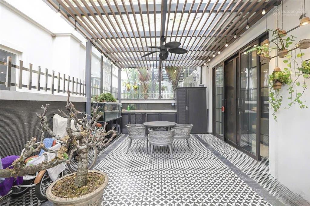 Cho thuê biệt thự vinhomes the harmony, giá thỏa thuận, 200m2, 4pn, 4vs