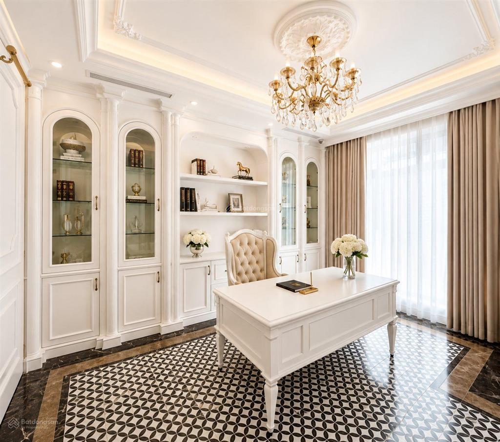 Cho thuê biệt thự khu hồ vinhomes the harmony
 gần vườn hoa, gần hồ
 full đồ có thang máy