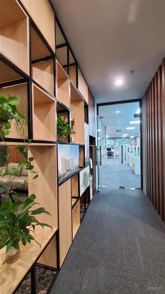 Chính chủ bán sàn văn phòng view full kính tại mỹ đình, 250 m2 sẵn sổ đỏ