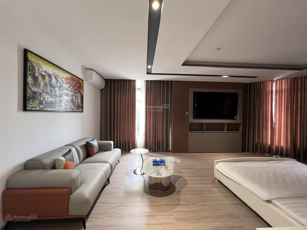 Cho thuê biệt thự nhà bè 6pn rộng rãi gần phú mỹ hưng