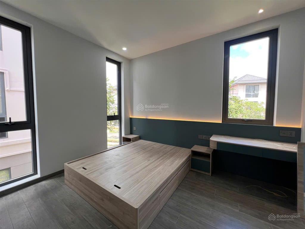 Chính chủ gửi cho thuê biệt thự song lập gs metrocity nhà bè 4pn