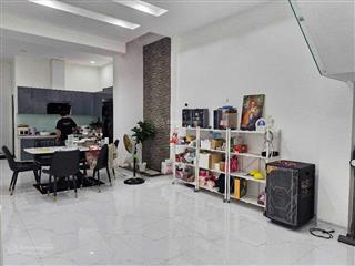 Nhà 3 tầng hẻm xe hơi khu phân lô linh xuân,dt87,8m giá chỉ 7.8 tỷ