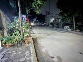 Bán nhà riêng 80m2 tại tứ hiệp, thanh trì, 16 tỷ vnd , mặt đường trục chính kinh doanh rộng 10 m