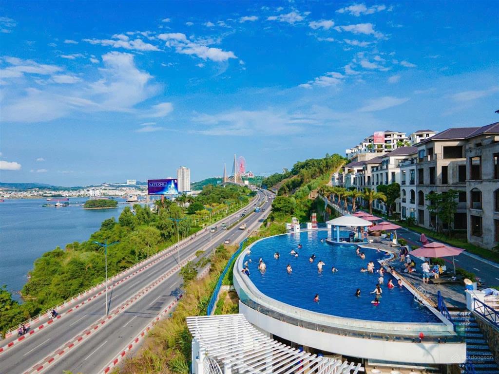 Bao rẻ nhất thị trường  biệt thự đồi bãi cháy  hạ long( sẵn sổ). chỉ 2x